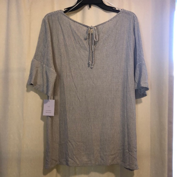 NWT LC Lauren Conrad Black and White Striped Shirt with Bell Sleeves, Size XL - Picture 4 of 9